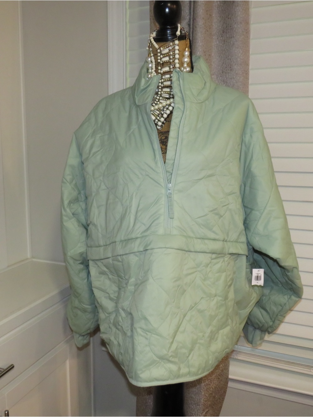 Old Navy Mint Green Quilted Half-Zip Puffer Pullover